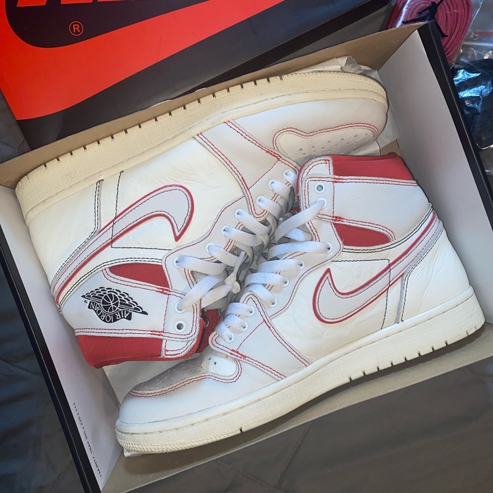 Air Jordan 1 Retro High “Phantom”